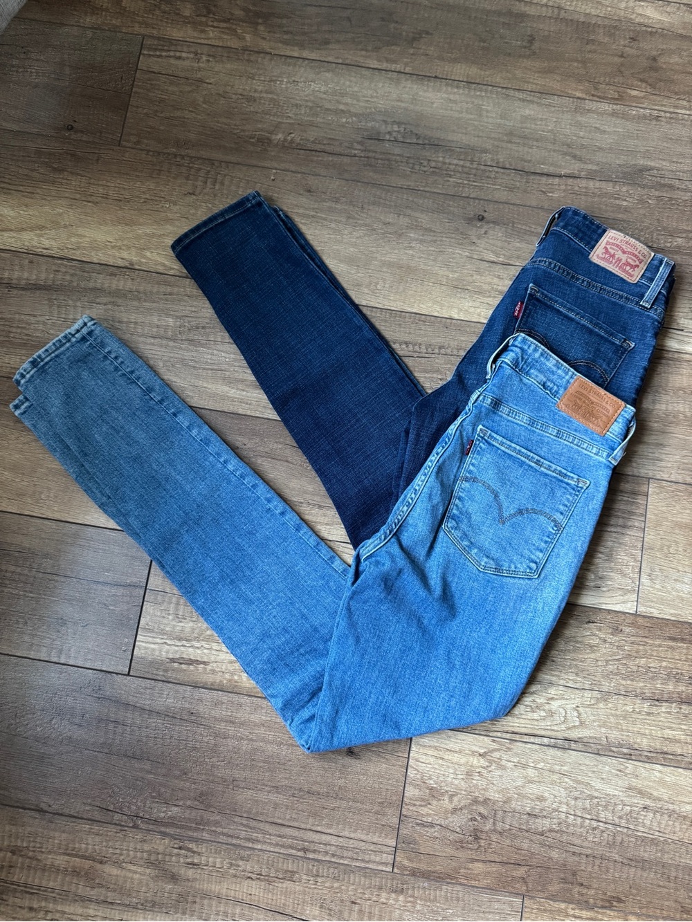 Levi's Women's high rise skinny Jeans
